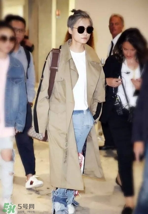 夏天頭發(fā)染什么顏色好看 夏天染什么顏色的頭發(fā)好看 夏天頭發(fā)染什么顏色好看 夏天染什么顏色的頭發(fā)好看