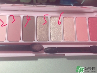 愛麗小屋櫻花眼影畫法 愛麗小屋櫻花眼影盤教程 愛麗小屋櫻花眼影畫法 愛麗小屋櫻花眼影盤教程