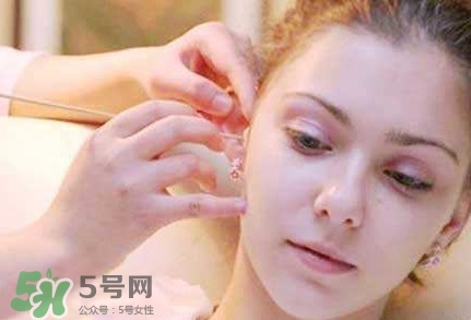 為什么掏耳朵會(huì)咳嗽？掏耳朵咳嗽是什么原因