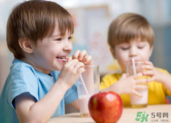 寶寶能喝酸梅湯嗎？酸梅湯寶寶能喝嗎？