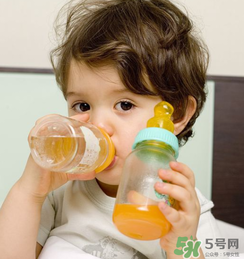 寶寶能喝酸梅湯嗎？酸梅湯寶寶能喝嗎？