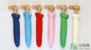 黑檸檬和蕉下哪個好？黑檸檬和蕉下太陽傘對比