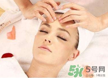 刮痧板每天刮臉好嗎？刮痧板刮臉后要洗臉嗎