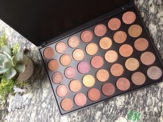 ismine伊姿蔓是什么牌子？伊姿蔓眼影色號試色