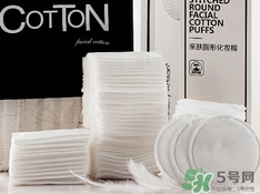 化妝棉卸妝要打濕嗎？卸妝棉卸妝要不要打濕》