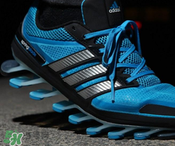 adidas刀鋒戰(zhàn)士怎么樣？阿迪達(dá)斯刀鋒戰(zhàn)士測(cè)評(píng)