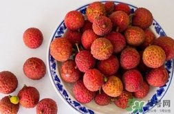 黑葉荔枝和白糖罌哪個(gè)好吃？黑葉荔枝和白糖罌區(qū)別