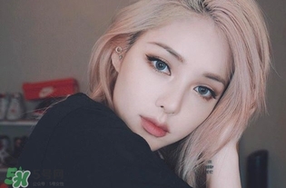 啞光眼妝怎么畫(huà) 不成功的pony仿妝 啞光眼妝怎么畫(huà) 不成功的pony仿妝