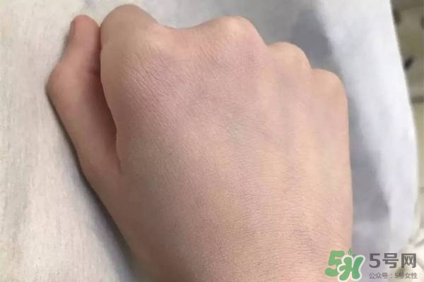 郁美凈粉底霜怎么樣？郁美凈粉底霜色號(hào)試色