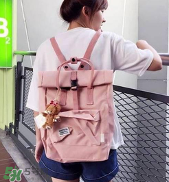 rootote和anello哪個(gè)好？rootote和anello雙肩包哪個(gè)更好？