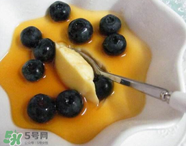 藍莓和雞蛋能一起吃嗎？藍莓能和雞蛋一起吃嗎？