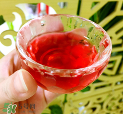 楊梅酒可以放蜂蜜嗎？蜂蜜楊梅酒怎么泡制？