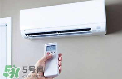 吹空調(diào)為什么要放盆水？吹空調(diào)為什么會喉嚨痛