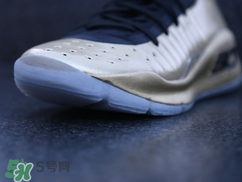 under armour curry4 parade怎么樣？庫里第四代戰(zhàn)靴金屬色細(xì)節(jié)照片