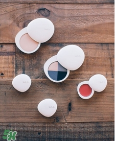 lilah.b是什么牌子？lilah.b鵝卵石是哪個(gè)國家什么檔次