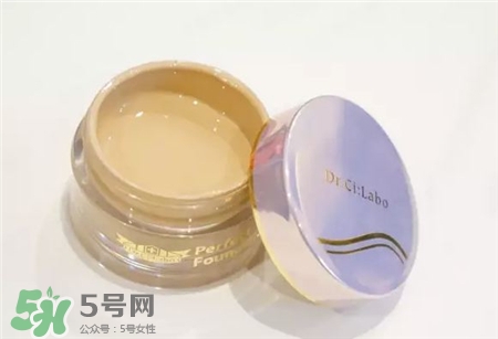 城野醫(yī)生粉底霜好用嗎?城野醫(yī)生粉底霜怎么樣? 城野醫(yī)生粉底霜好用嗎?城野醫(yī)生粉底霜怎么樣?