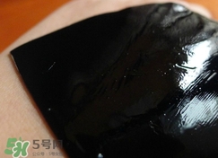 香蒲麗木炭面膜怎么樣？香蒲麗黃金木炭凝膠面膜怎么用