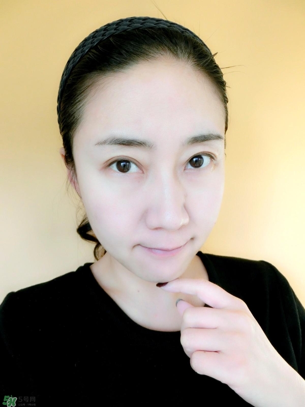 香蒲麗綠色面膜怎么用？香蒲麗綠色水光面膜使用方法