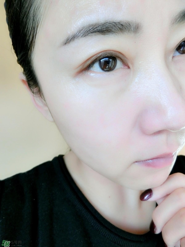 香蒲麗綠色面膜怎么用？香蒲麗綠色水光面膜使用方法