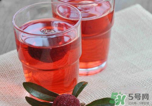 楊梅泡酒是青的好還是紅的好？楊梅酒用什么顏色的楊梅？