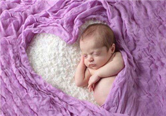 早產(chǎn)兒奶粉有必要嗎？早產(chǎn)兒可以吃普通奶粉嗎？