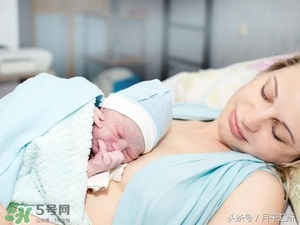 早產(chǎn)兒的發(fā)育和正常嬰兒一樣嗎？早產(chǎn)兒發(fā)育會遲緩嗎？