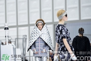 香奈兒2017秋冬彩妝有哪些？香奈兒2017秋冬彩妝多少錢(qián)