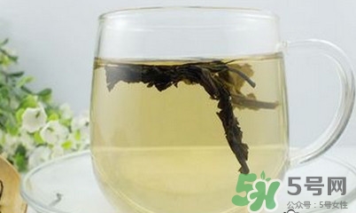 杜仲茶比較適合哪些人飲用？杜仲茶功效與作用有哪些？