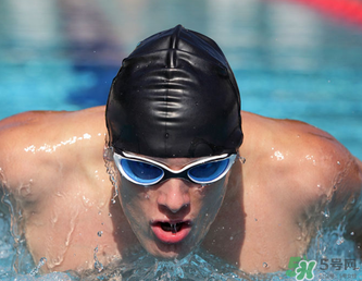 幾月份適合游泳？幾月份可以游泳？