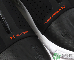 ua安德瑪3d打印architech futurist運(yùn)動(dòng)鞋多少錢？