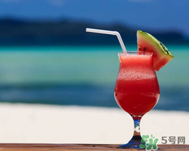 喝西瓜汁會胖嗎？西瓜汁的熱量是多少？