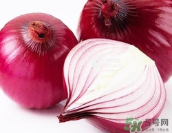 紅皮洋蔥怎么做好吃？紅洋蔥和紫洋蔥的區(qū)別是什么