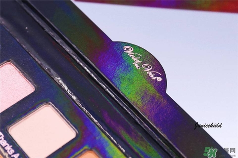 violet voss眼影盤(pán)色號(hào)_violet voss眼影盤(pán)試色圖 violet voss眼影盤(pán)色號(hào)_violet voss眼影盤(pán)試色圖