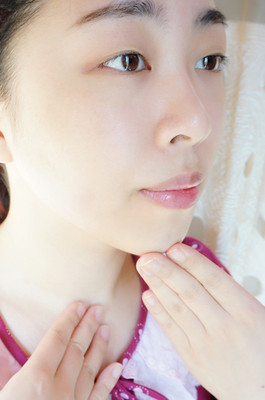 ysl按摩棒怎么用？ysl按摩棒使用方法