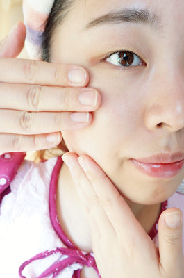 ysl按摩棒怎么用？ysl按摩棒使用方法