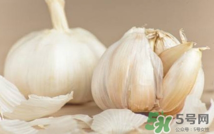 大蒜祛斑怎么用？大蒜祛斑的方法