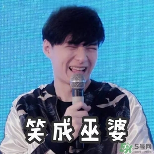 violet voss眼影盤(pán)色號(hào)_violet voss眼影盤(pán)試色圖 violet voss眼影盤(pán)色號(hào)_violet voss眼影盤(pán)試色圖