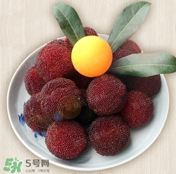 楊梅發(fā)霉了還能吃嗎？吃了發(fā)霉的楊梅會怎樣？