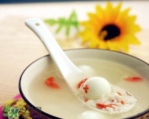 鵪鶉蛋能帶皮吃嗎？鵪鶉蛋能多吃嗎？