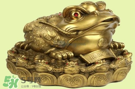 蟾蜍有什么寓意？為什么蟾蜍被寓意為招財(cái)？