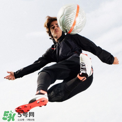 puma one足球鞋什么時候發(fā)售？彪馬首款足球鞋發(fā)售時間