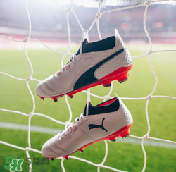 puma one足球鞋怎么樣？彪馬首款足球鞋測評