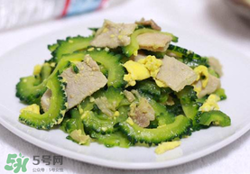 苦瓜炒肉能減肥嗎？減肥可以吃苦瓜炒肉嗎？