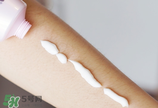 mistine脫毛膏怎么用？mistine脫毛膏使用方法