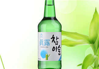 真露竹炭酒后勁大嗎？真露竹炭酒是化學(xué)酒嗎？