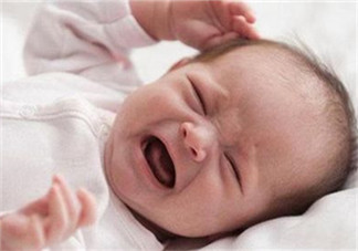 寶寶睡覺突然大哭是什么原因？寶寶睡覺大哭正常嗎？