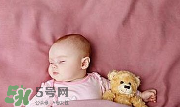 寶寶枕頭怎么選？寶寶枕頭什么樣的最好？