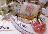 fendi小菠蘿毛球掛件多少錢？芬迪菠蘿毛球價格
