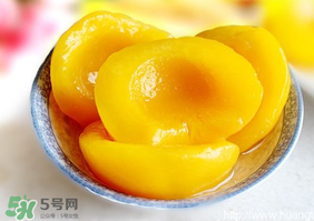 吃黃桃罐頭會(huì)胖嗎？晚上吃黃桃罐頭會(huì)胖嗎？