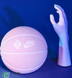pigalle與nikelab2017聯(lián)名系列什么時(shí)候發(fā)售？